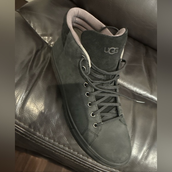 Men's Black High-Top Sneakers - Picture 12 of 13